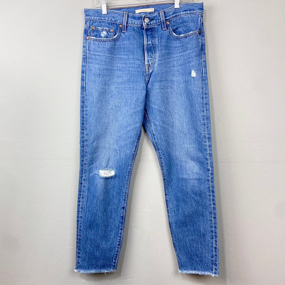 Levi's Wedgie Straight Jeans Women 29 Icon Blue Distressed Raw Hem Button Fly